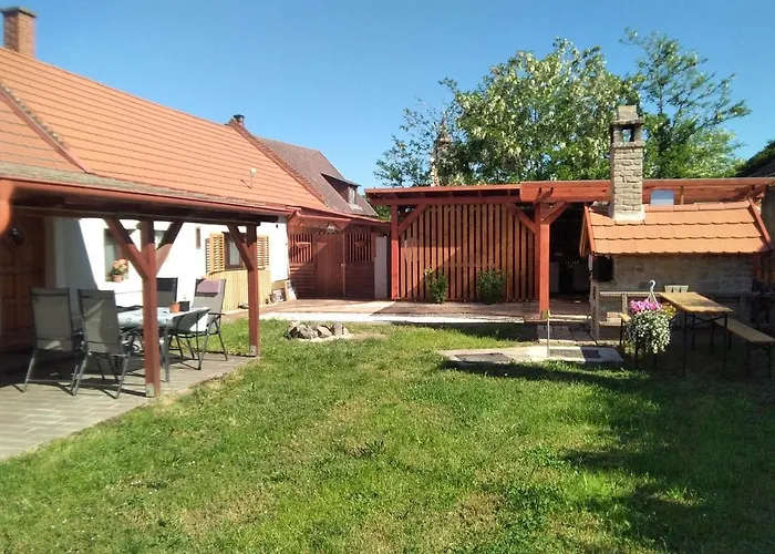 Hajni Vendeghaz Villa Kisapati